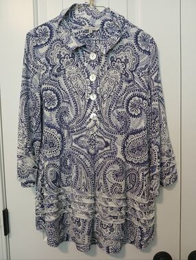 John Mark Navy and White Paisley Button-Tiered Tunic